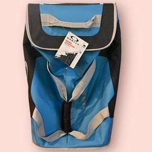 Oakley Works Collection Small Roller Bag (Blue/Black)